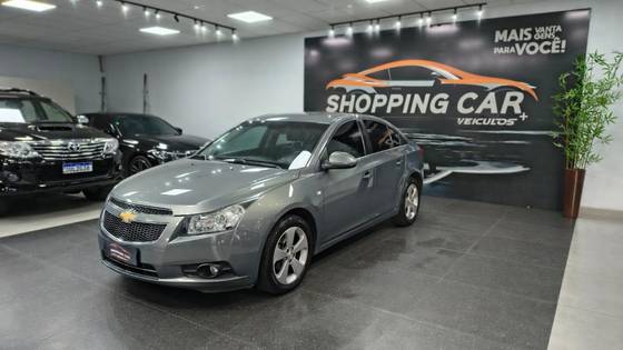 CHEVROLET CRUZE 1.8 LT 16V FLEX 4P AUTOMÁTICO CHEVROLET CRUZE 1.8 LT 16V FLEX 4P AUTOMÁTICO